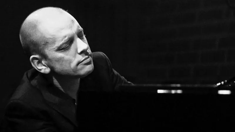 Tord Gustavsen and guests: Mellomrommet